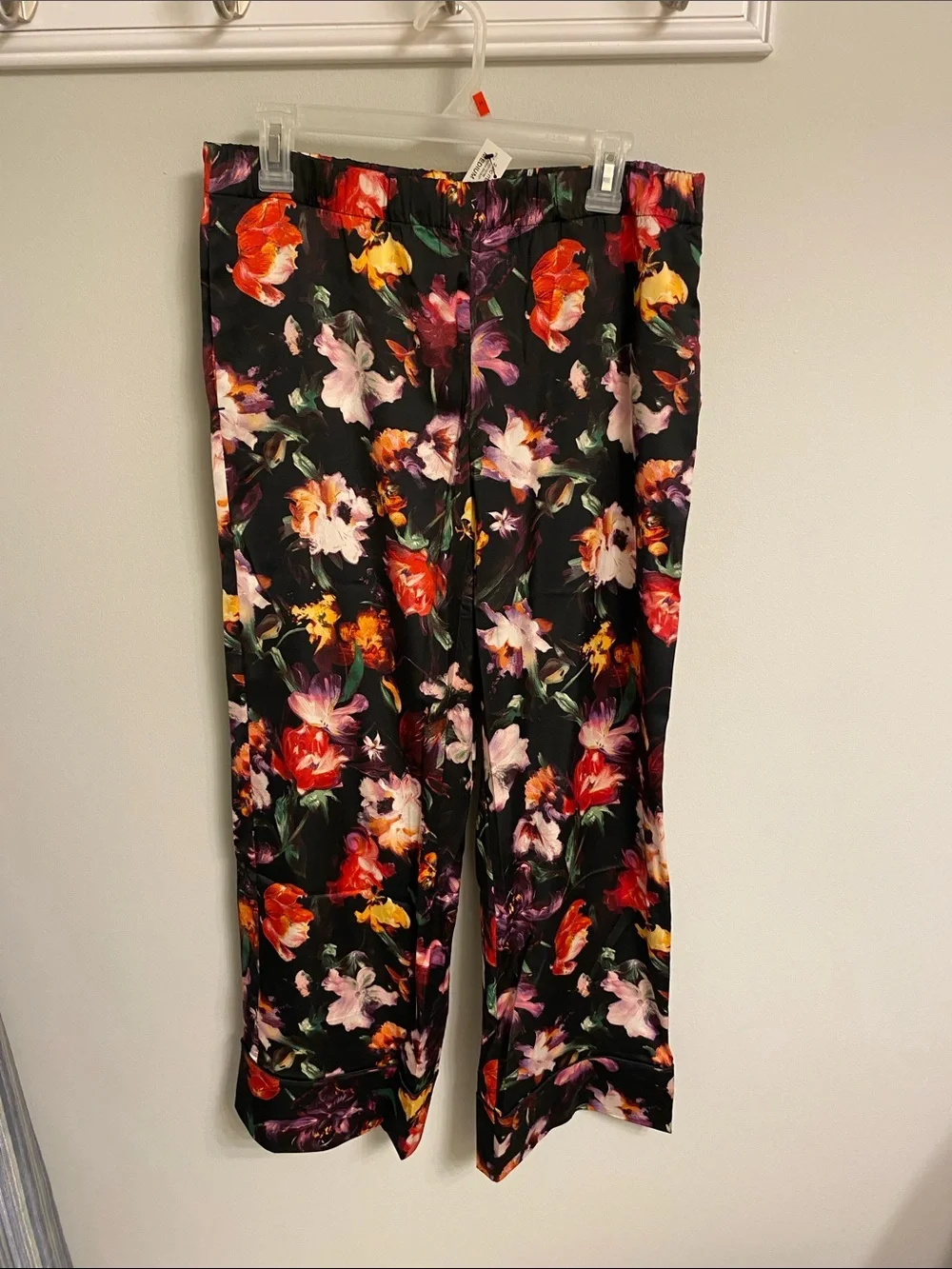 INC International Concepts Black Floral Satin Pajama Set - Picture 3 of 5